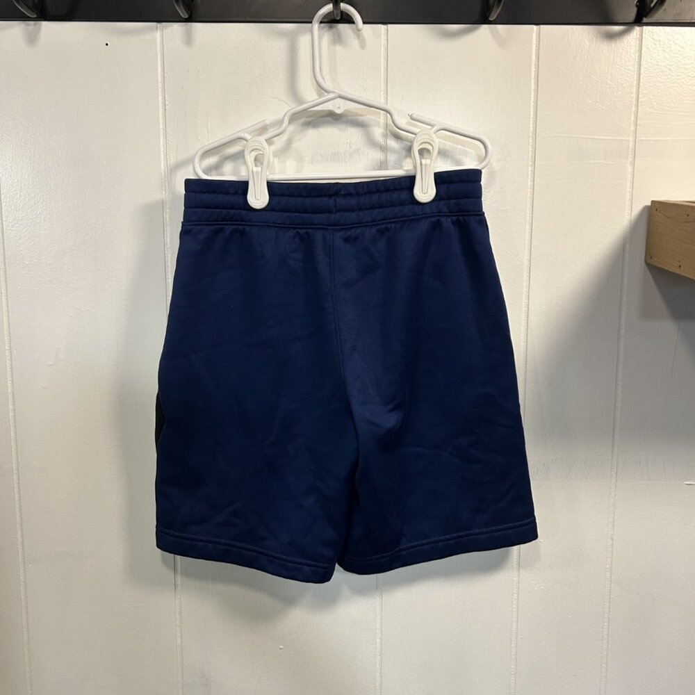 Abercrombie Shorts Navy Blue - Picture 2 of 2